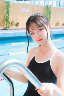4个少妇按摩记